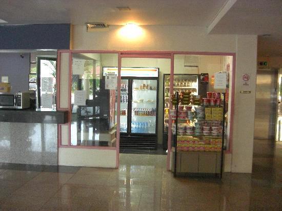 Pacific Bay Hotel Tumon Extérieur photo